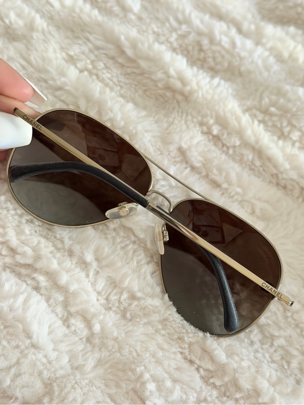 CHANEL Polarized Gold Aviator Sunglasses | Brown Gradient Lenses | CC Logo - Picture 3 of 4